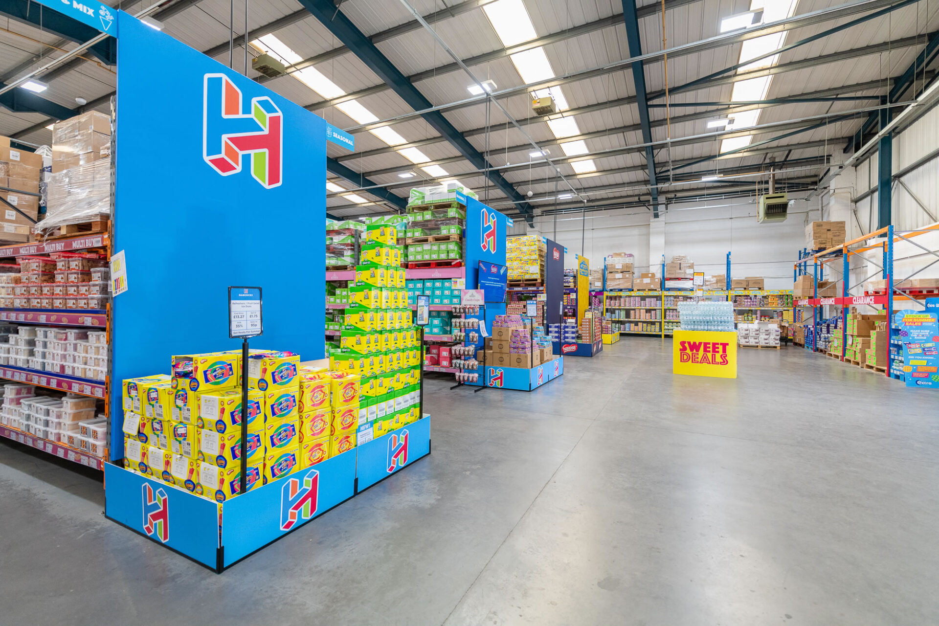 hancocks-cash-carry-roles-world-of-sweets